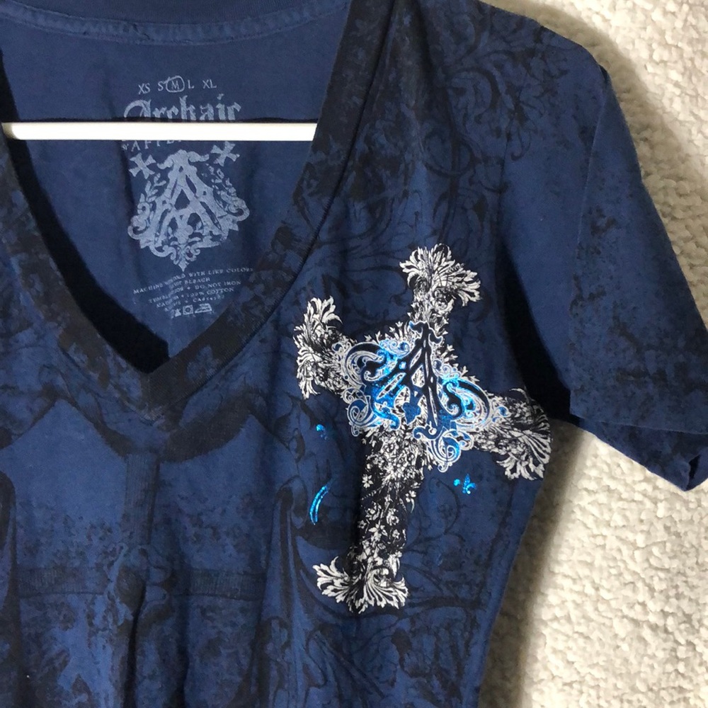 Shirt - Picture 2 of 3